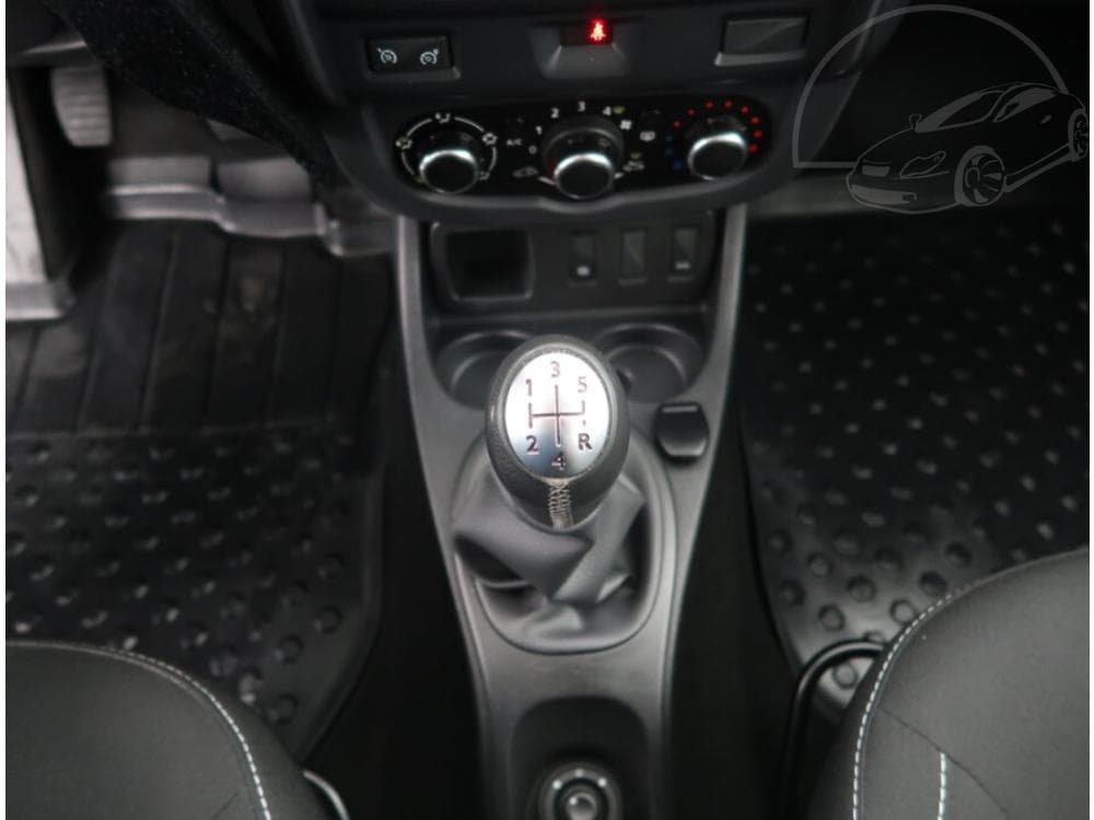 2017 Dacia DUSTER - 25