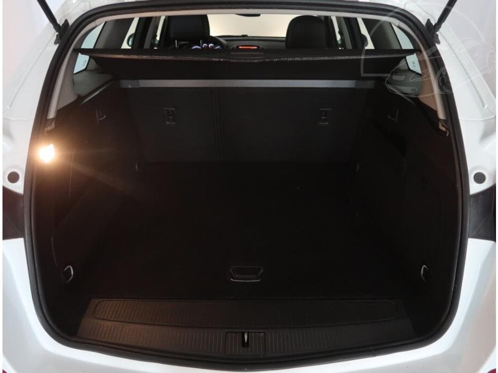2015 Opel ASTRA - 27