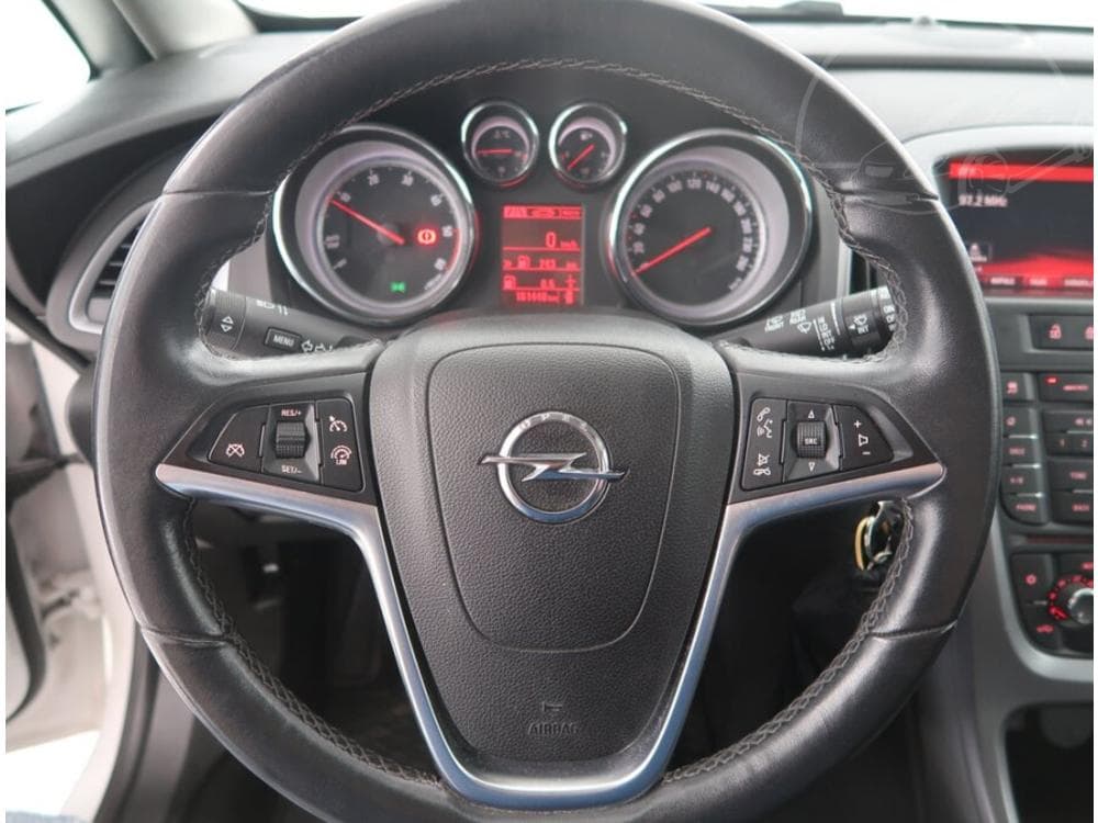 2015 Opel ASTRA - 29
