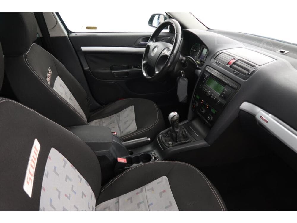 2007 Škoda OCTAVIA - 9