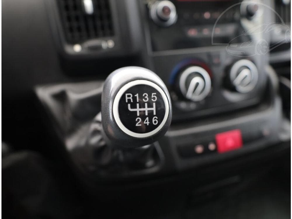 2015 Peugeot BOXER - 21