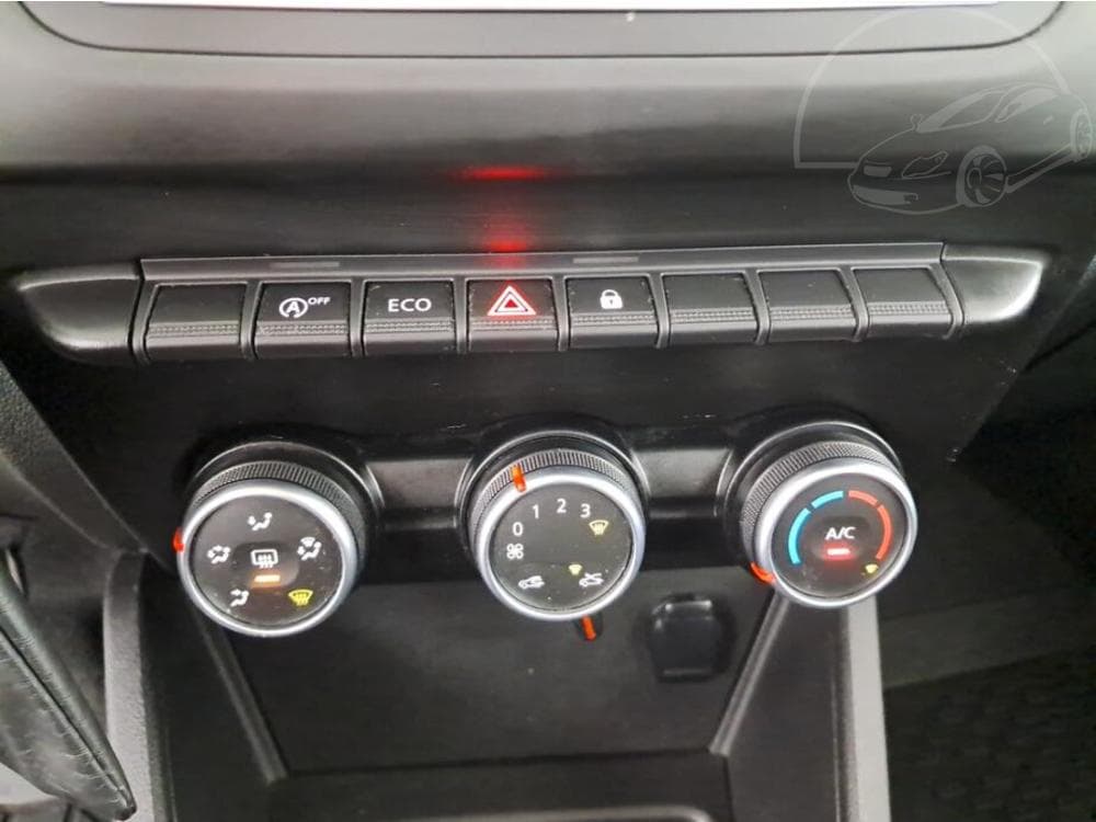 2021 Dacia DUSTER - 13