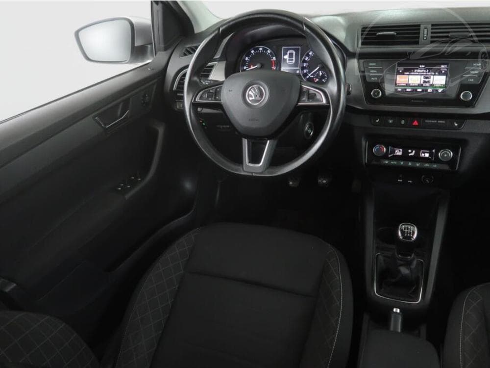 2017 Škoda FABIA - 13