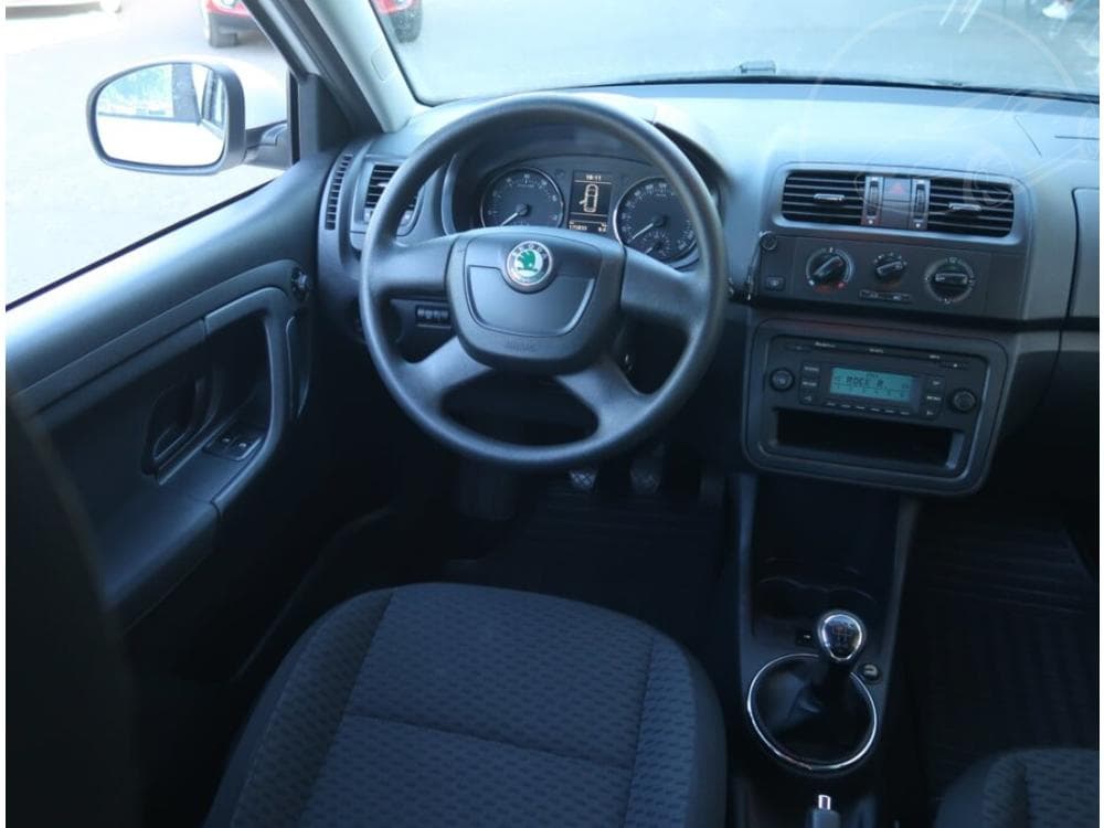2012 Škoda FABIA - 13