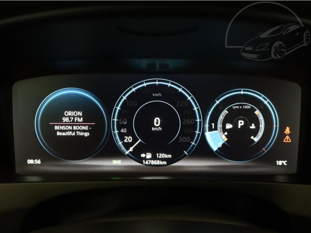 2016 Jaguar F-PACE - 9