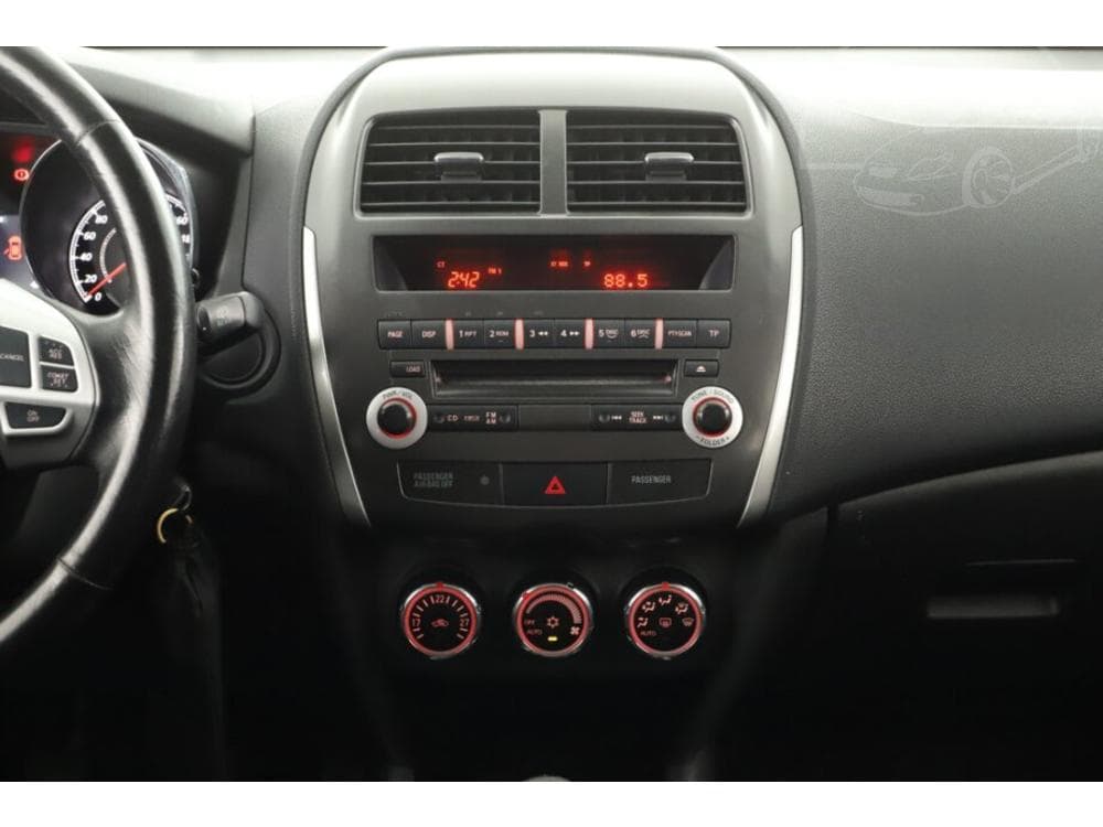 2012 Mitsubishi ASX - 9