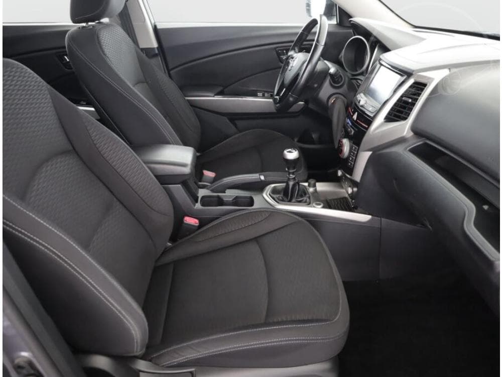 2019 SsangYong TIVOLI - 7