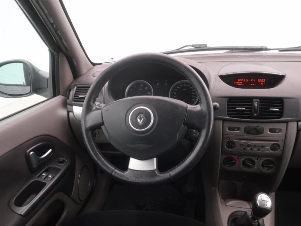 2011 Renault THALIA - 13