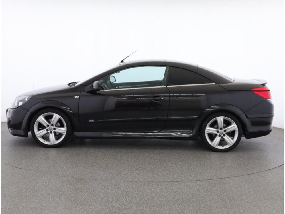2010 Opel ASTRA - 29