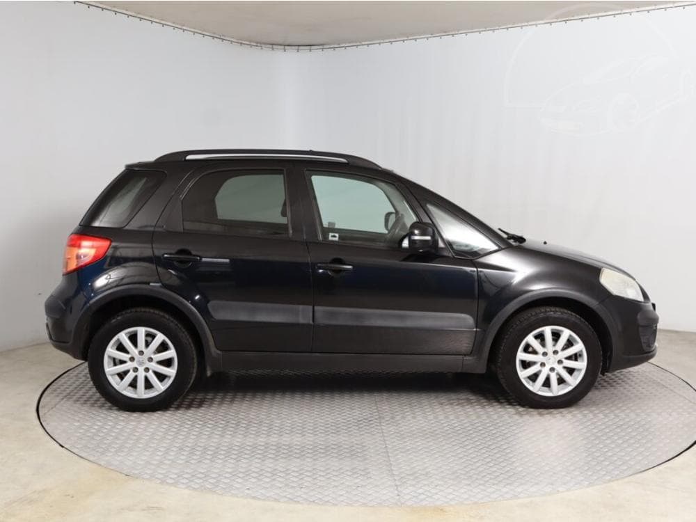 2012 Suzuki SX4 - 11