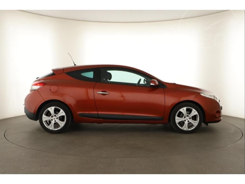 2009 Renault MEGANE - 11