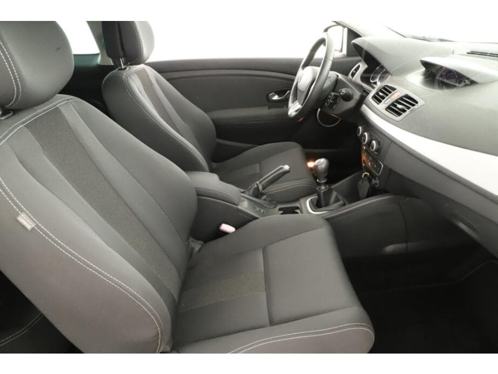 2009 Renault MEGANE - 13