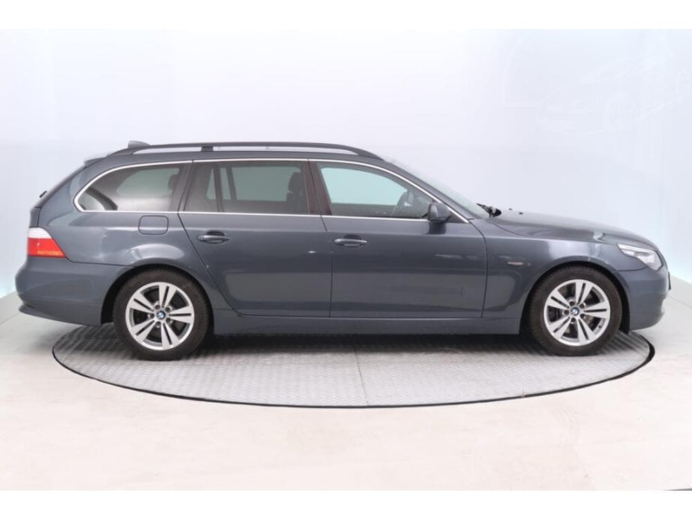 2008 BMW 5-SERIES - 11