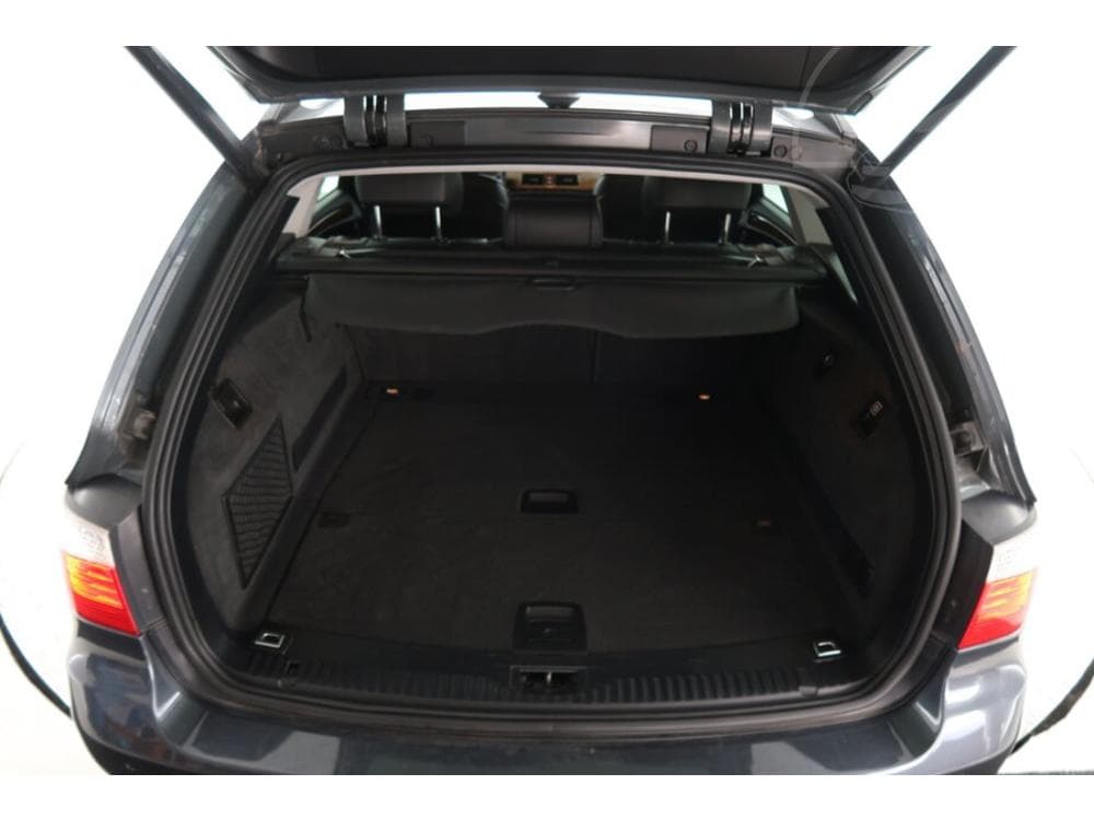 2008 BMW 5-SERIES - 25