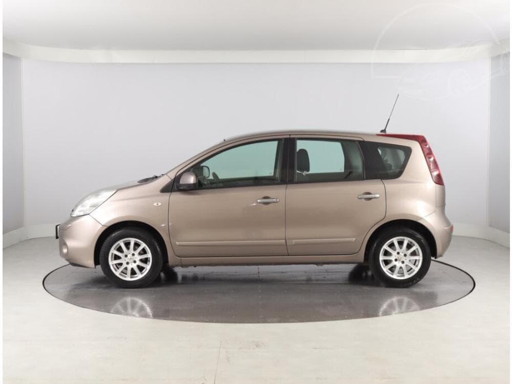 2011 Nissan NOTE - 7