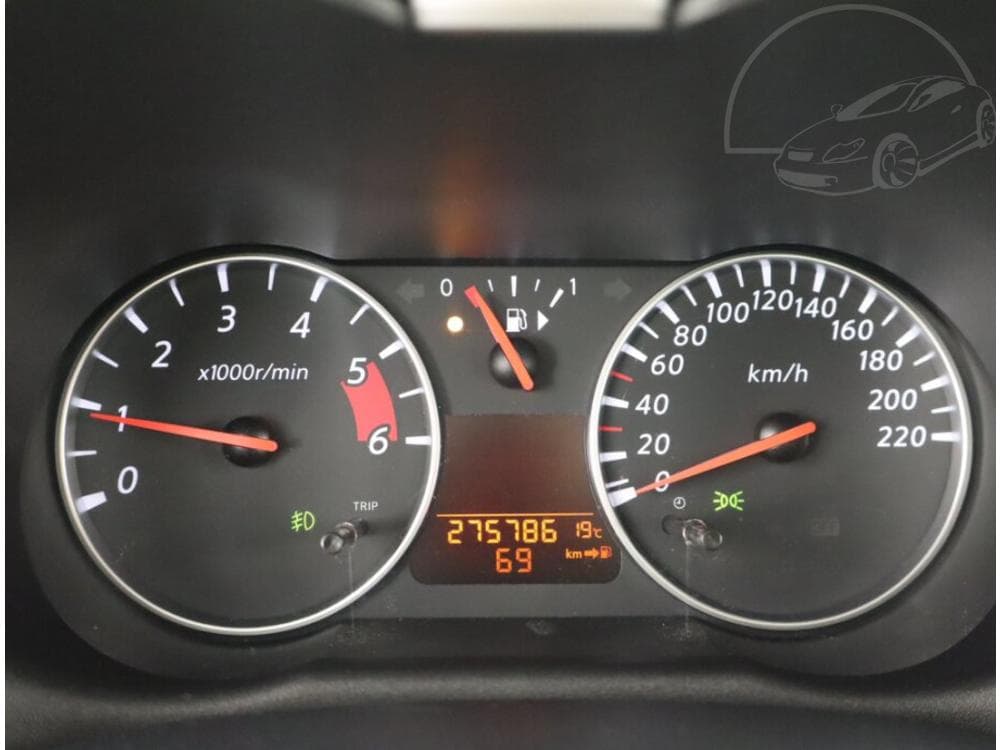2011 Nissan NOTE - 31