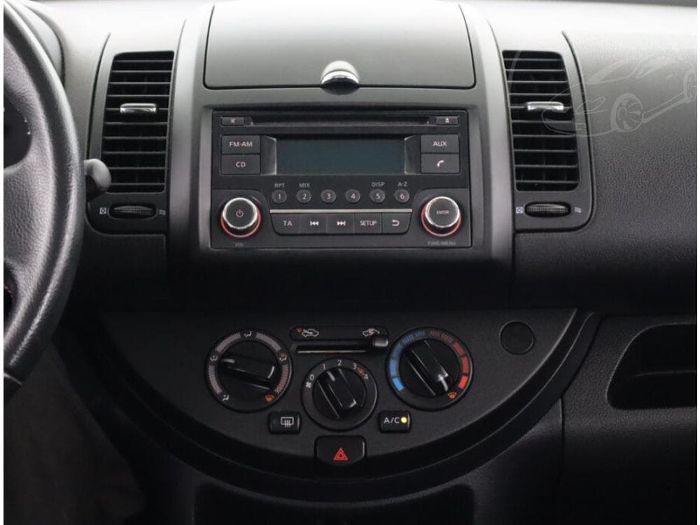 2011 Nissan NOTE - 34