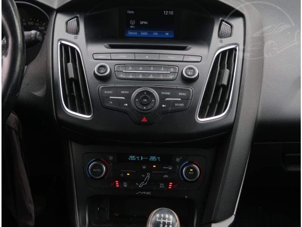 2016 Ford FOCUS - 12