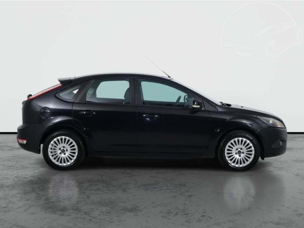2009 Ford FOCUS - 6