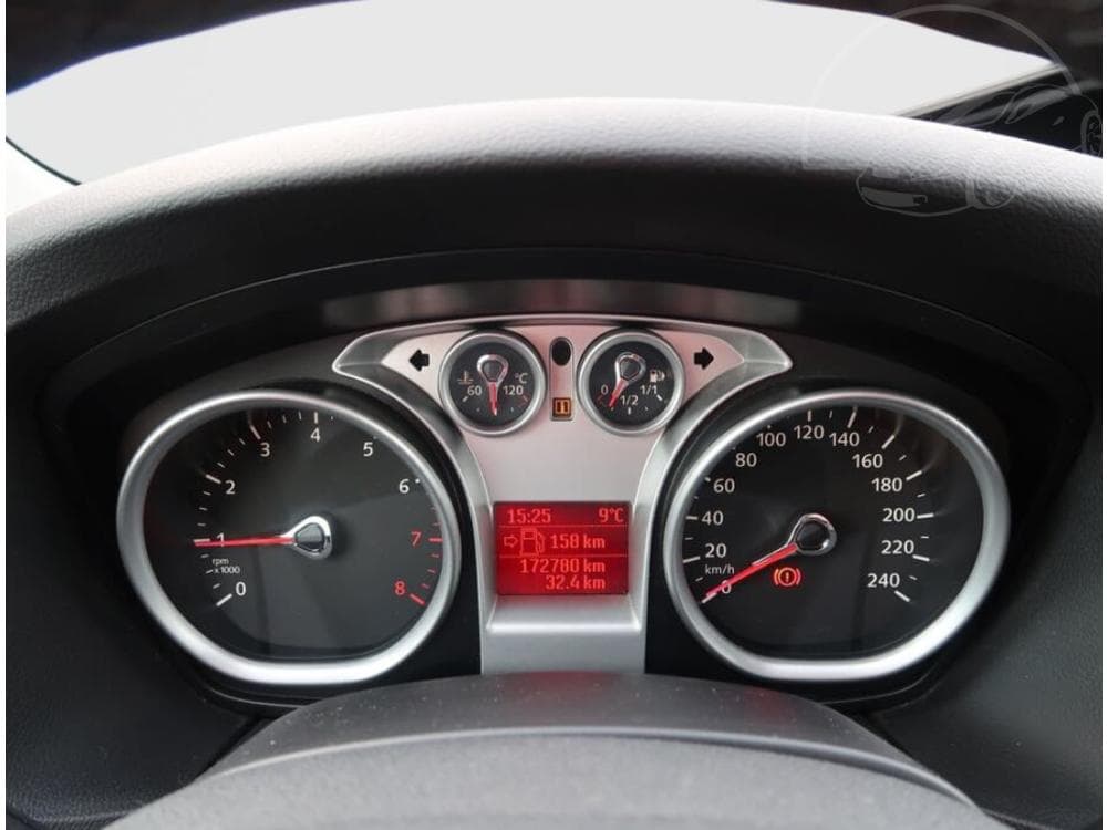 2009 Ford FOCUS - 11