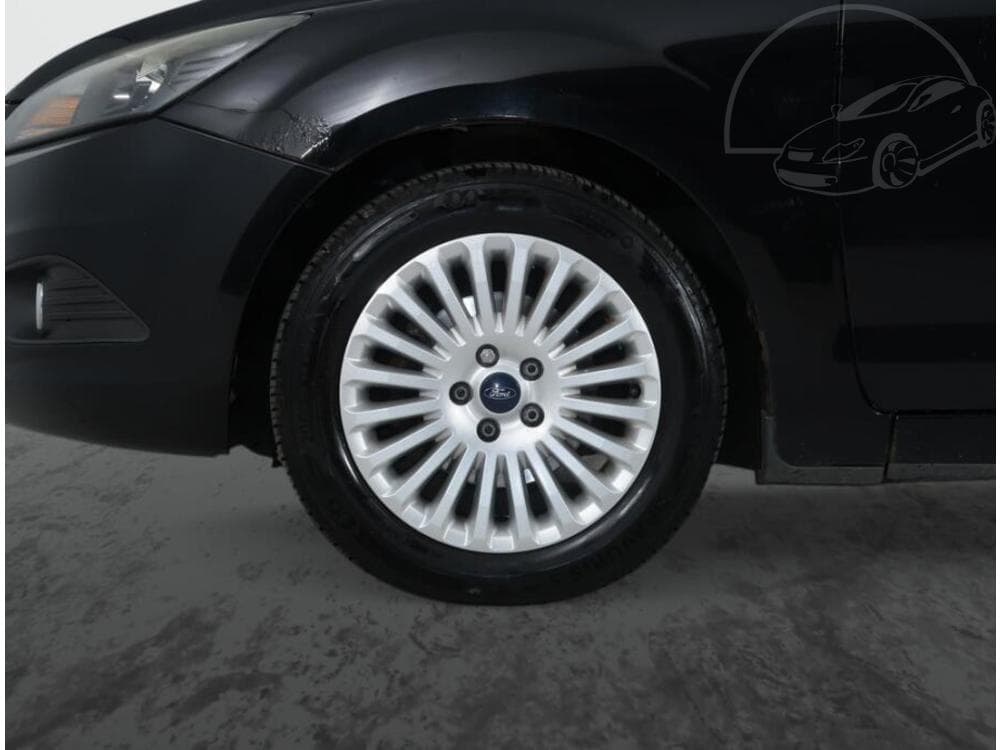 2009 Ford FOCUS - 14