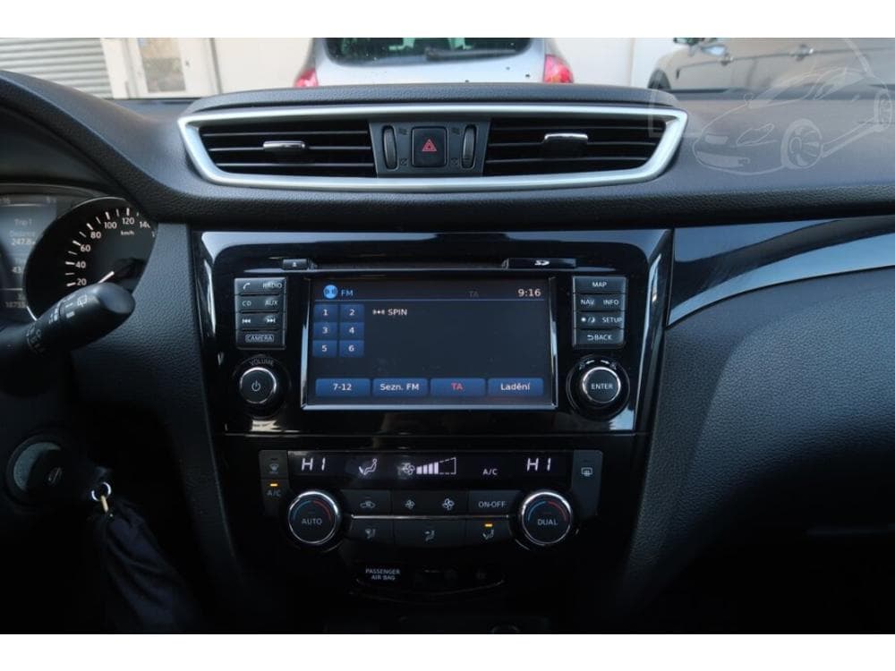 2014 Nissan QASHQAI - 23