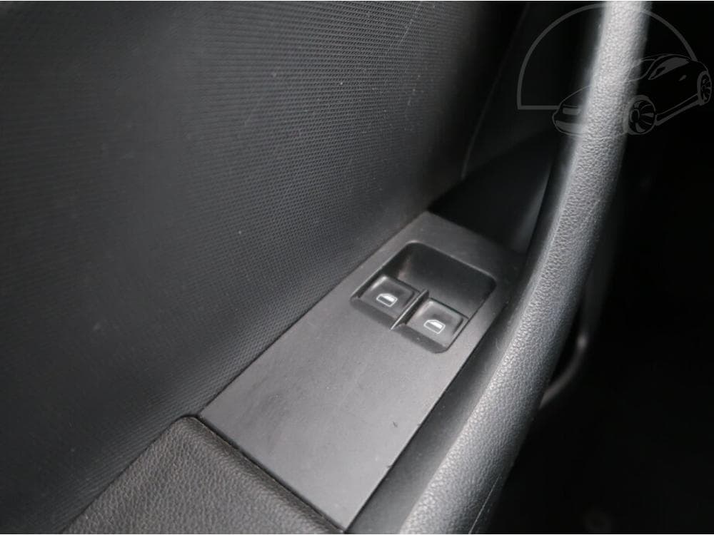 2013 Škoda RAPID - 29