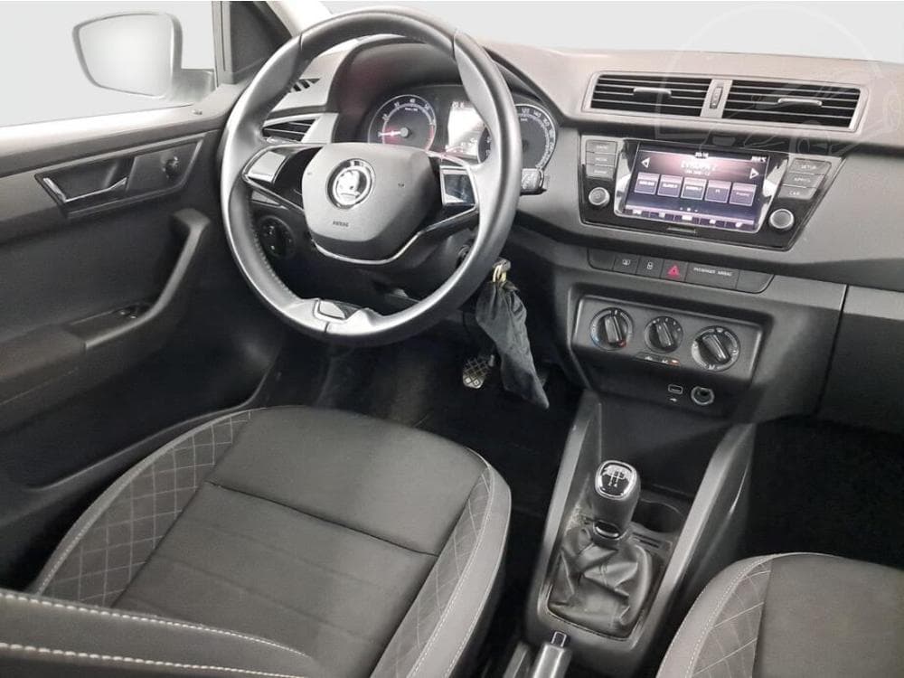 2021 Škoda FABIA - 7