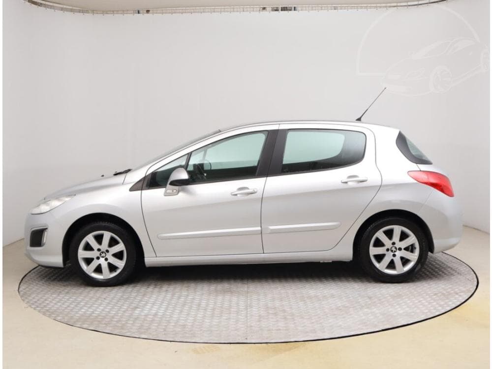 2013 Peugeot 308 - 5