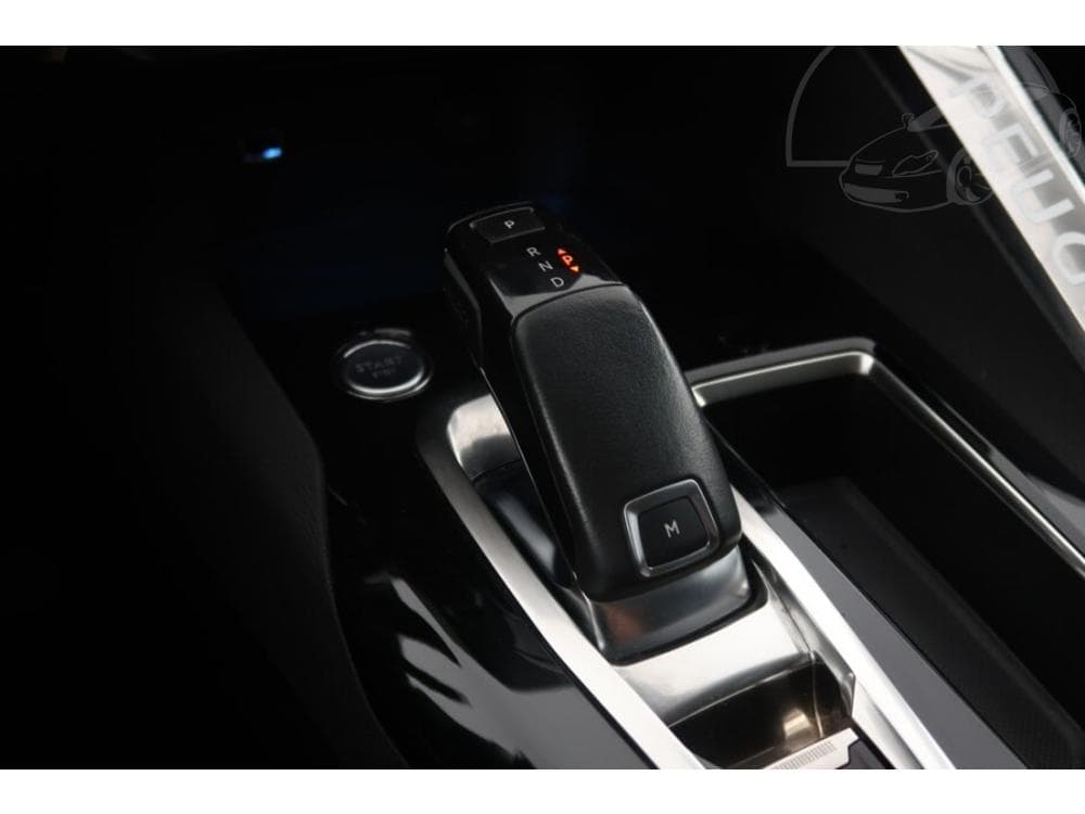 2017 Peugeot 5008 - 13