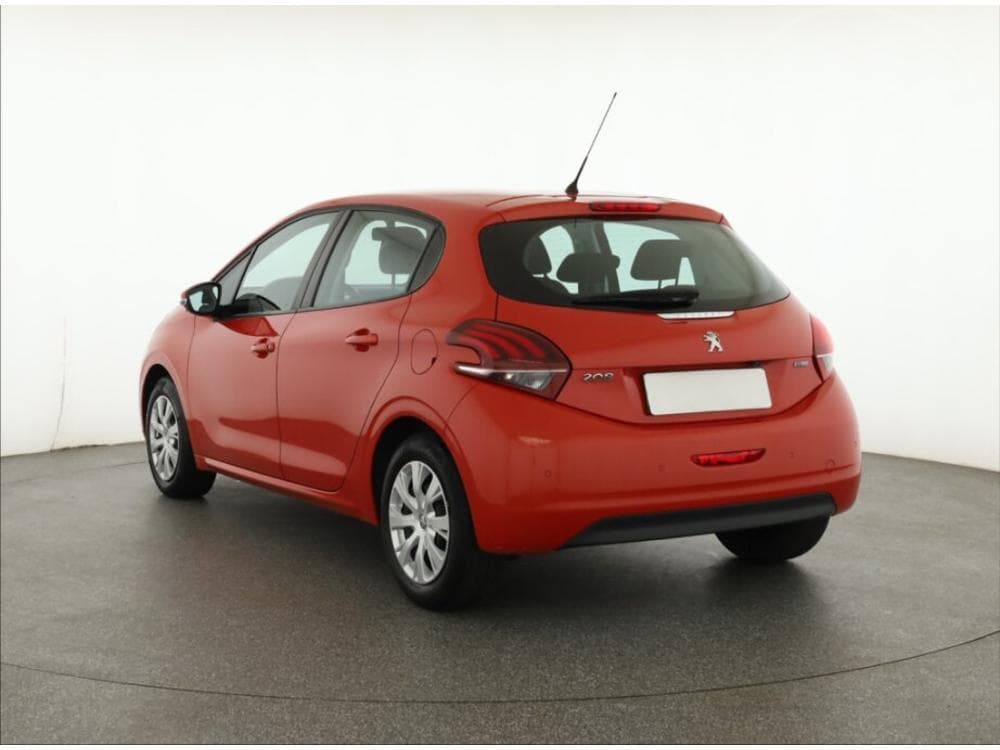2016 Peugeot 208 - 7