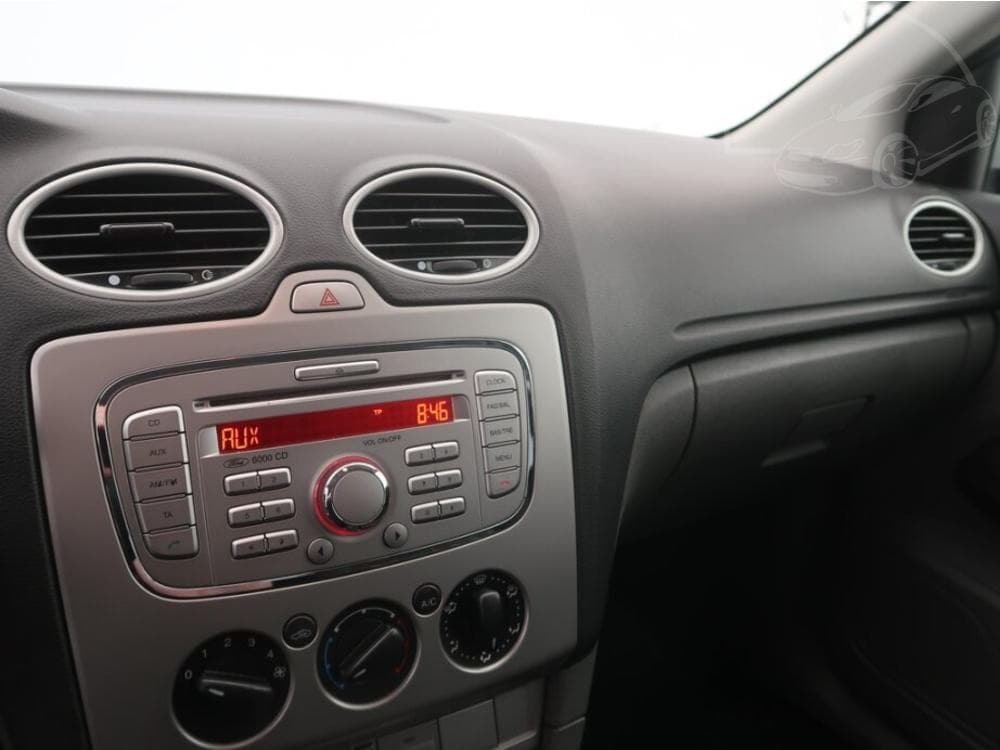 2008 Ford FOCUS - 23