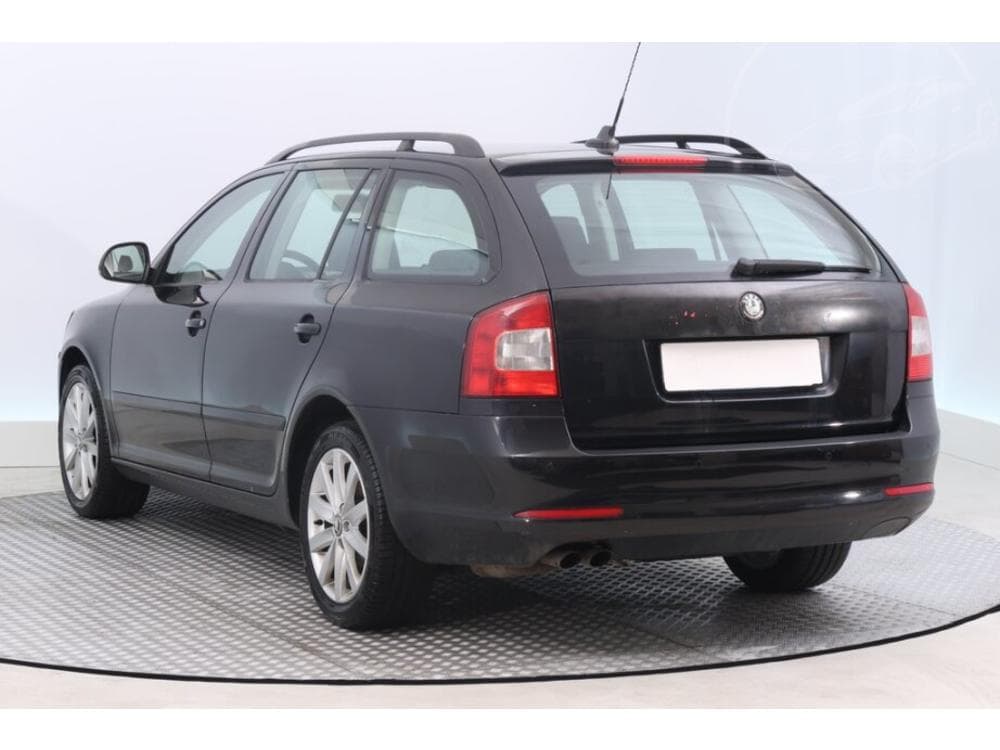 2010 Škoda OCTAVIA - 4