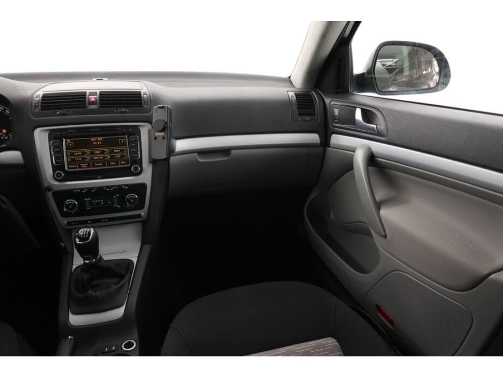 2010 Škoda OCTAVIA - 8