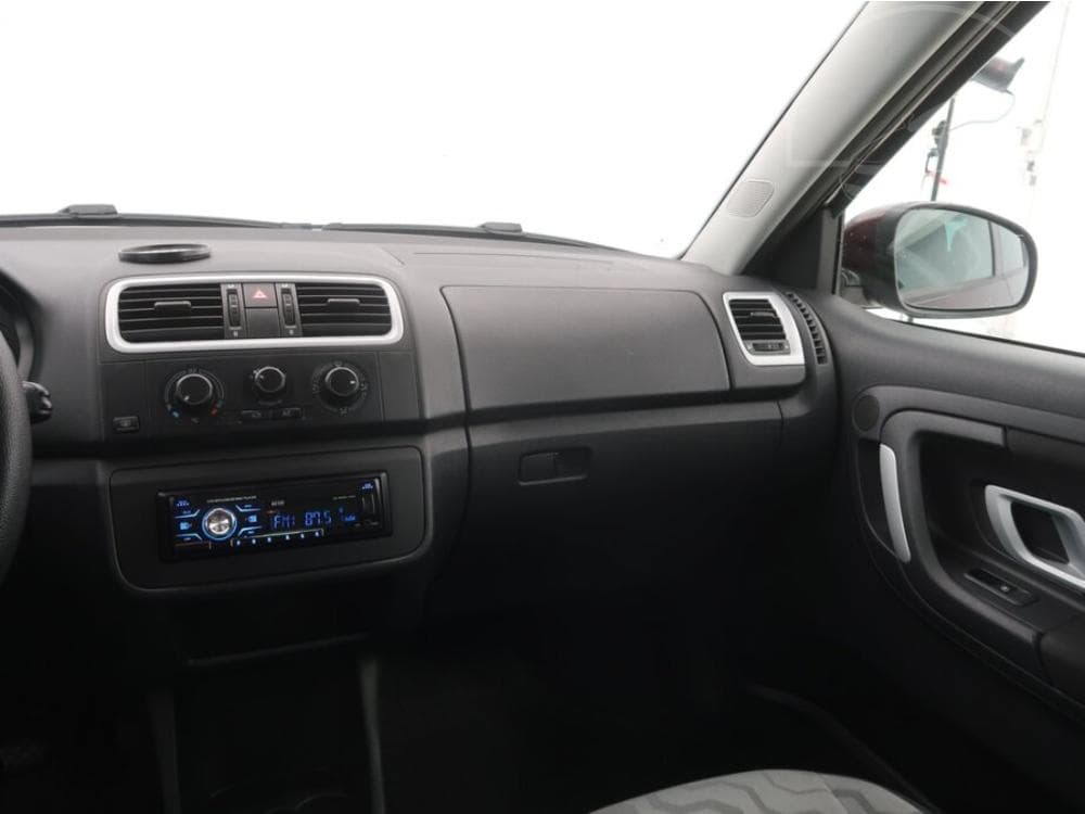 2009 Škoda FABIA - 8