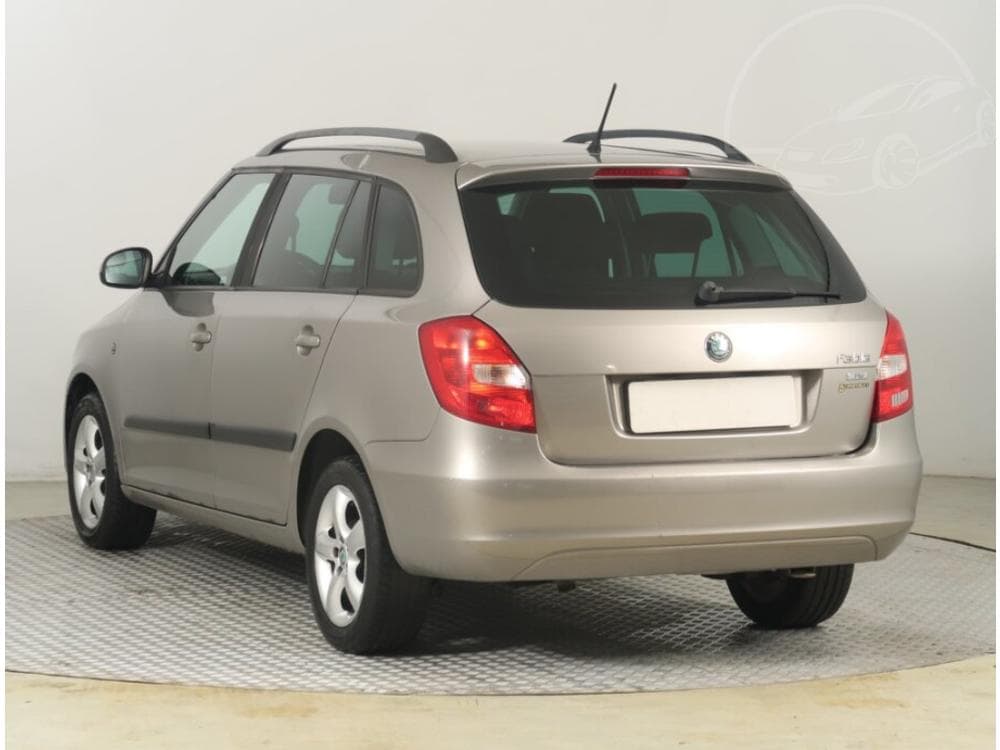 2012 Škoda FABIA - 7