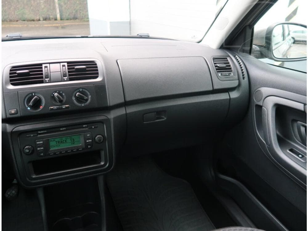2012 Škoda FABIA - 15