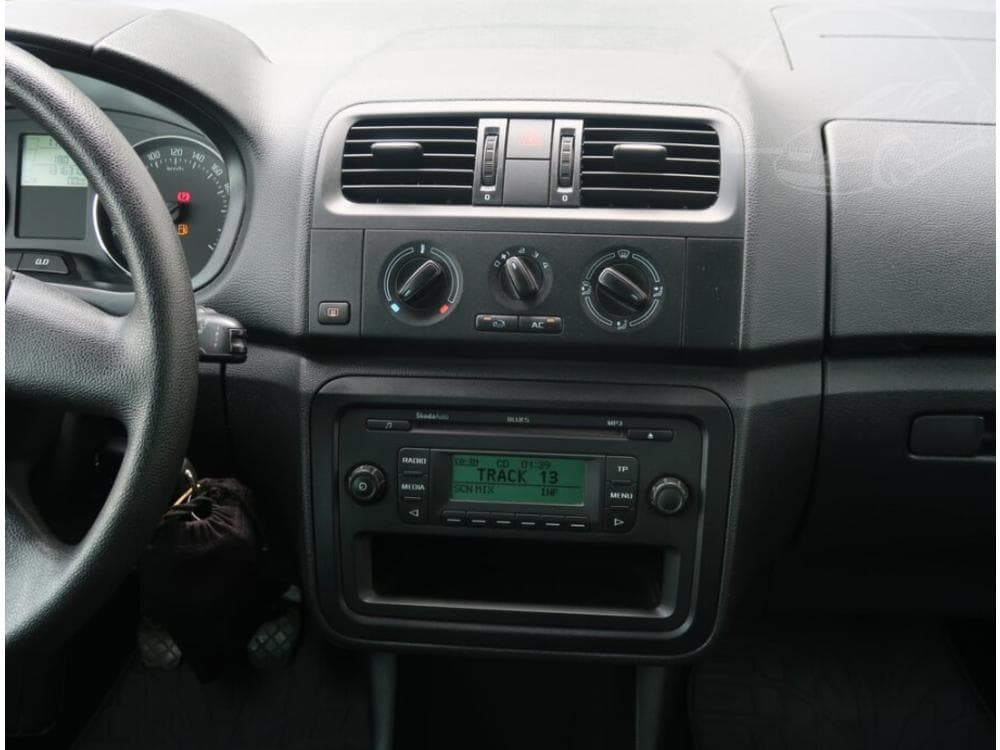 2012 Škoda FABIA - 23