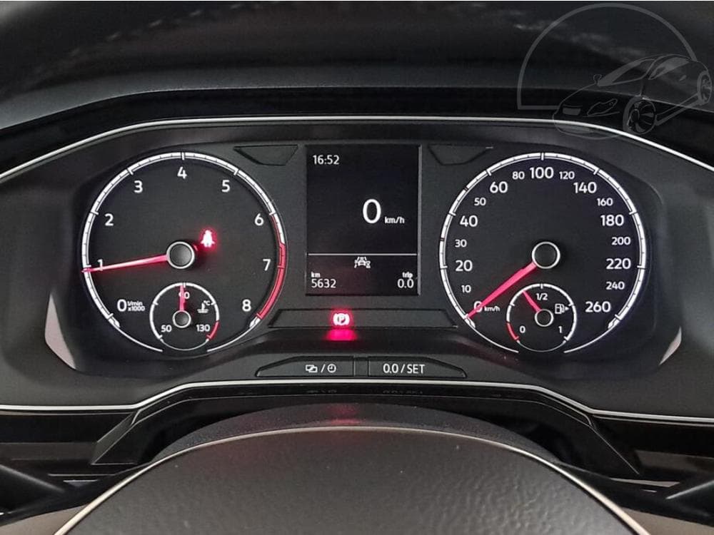2019 Volkswagen POLO - 11