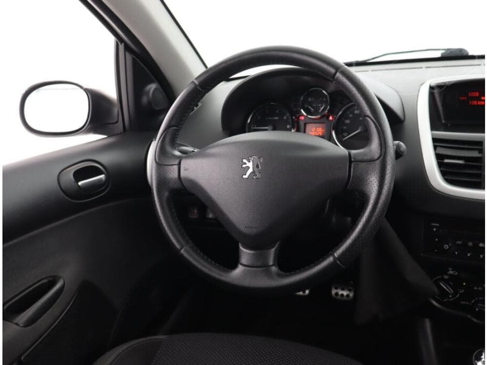 2012 Peugeot 206 - 13