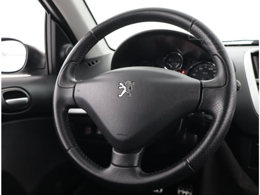2012 Peugeot 206 - 27