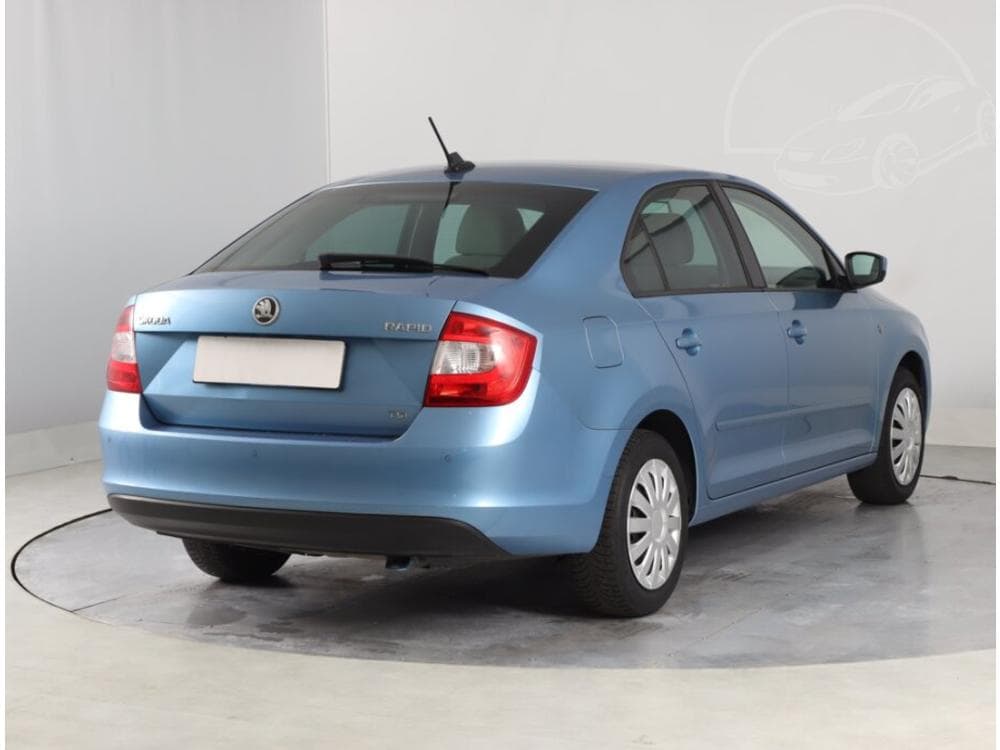 2012 Škoda RAPID - 9