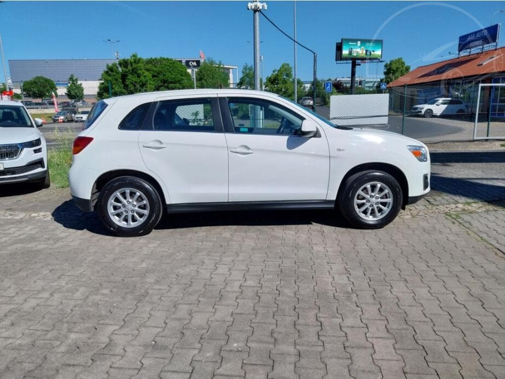 2014 Mitsubishi ASX - 11