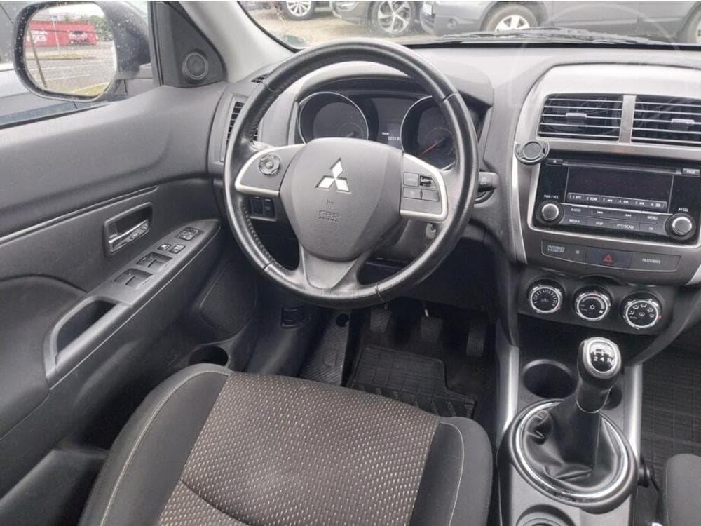 2014 Mitsubishi ASX - 13