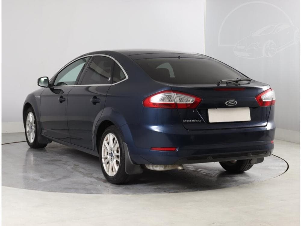 2011 Ford MONDEO - 7
