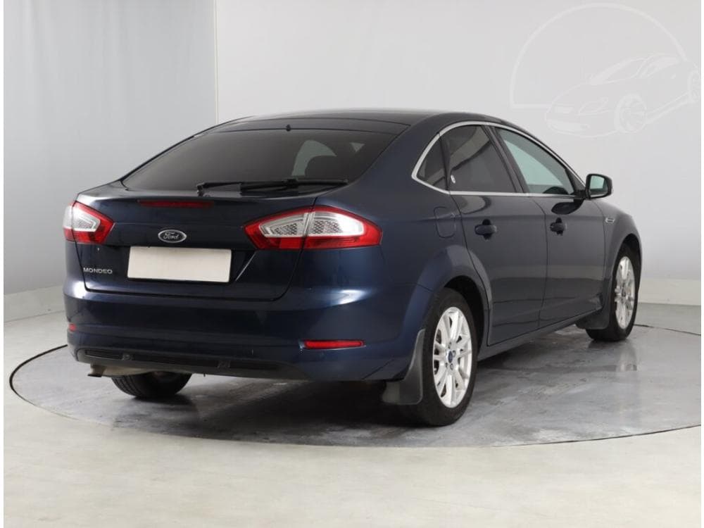 2011 Ford MONDEO - 9