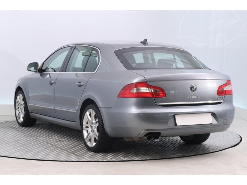 2009 Škoda SUPERB - 4