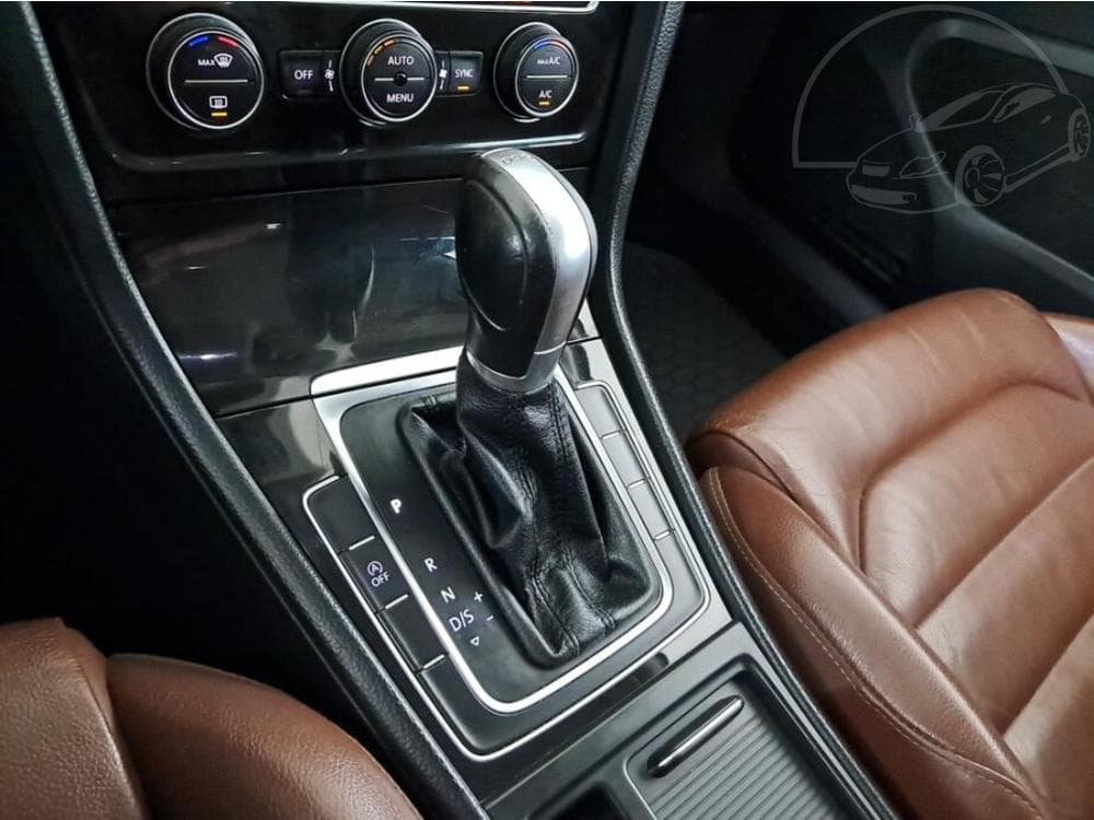 2014 Volkswagen GOLF - 25
