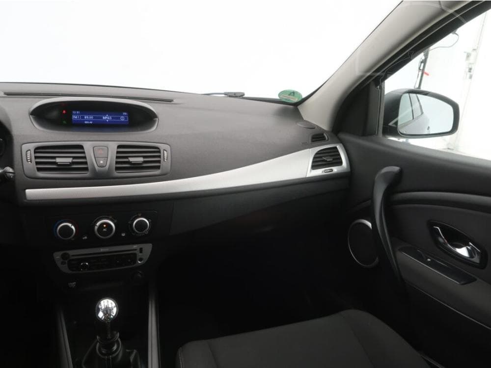 2012 Renault MEGANE - 8