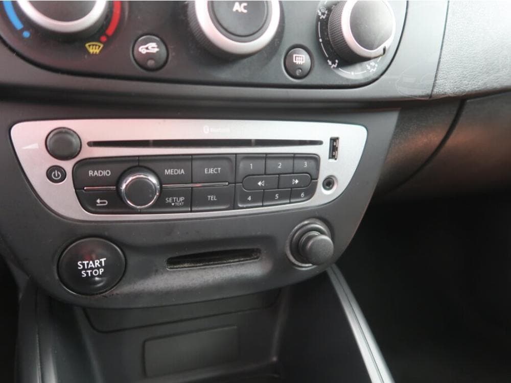 2012 Renault MEGANE - 15
